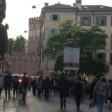 Via Roma 12 Gasthof *